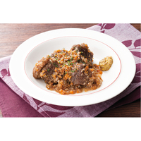 牛肉ブロックの野菜煮込み粒マスタード添え