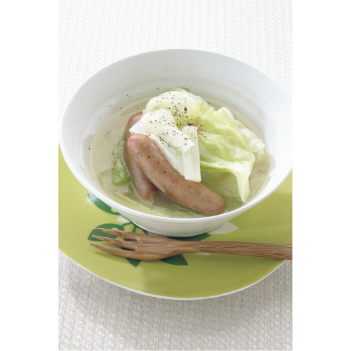 たっぷりキャベツとソーセージの洋風味噌汁