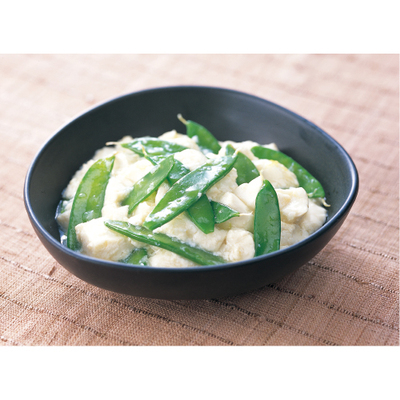 豆腐ときぬさやの炒めもの