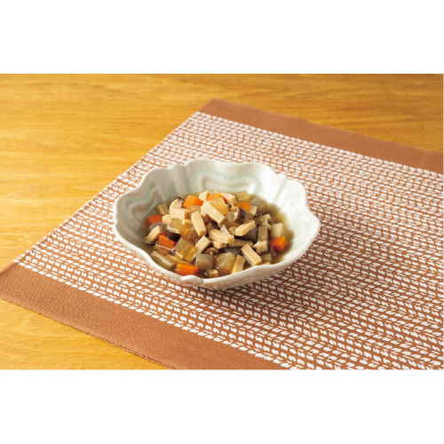 凍み豆腐と野菜の煮物