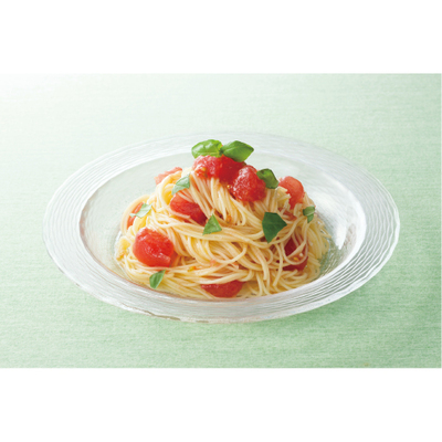 トマトとバジルの冷製パスタ