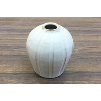 しのぎ花瓶　きなり