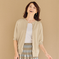 シャイニーニット半袖カーディガン　モカベージュ　L