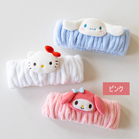 サンリオキャラクターズ　ヘアバンド　ピンク