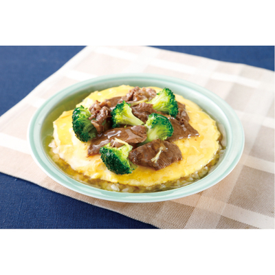 ブロッコリーと牛肉の天津飯風