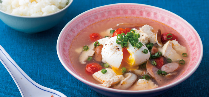 レンジで簡単卵とウインナーのスープ