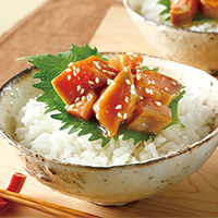 雄武産秋鮭漬丼の具