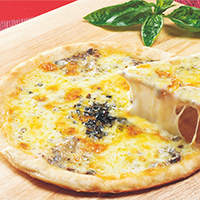 トリュフ＆マッシュルームピッツァ