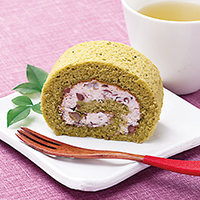 緑茶と小豆の米粉ロールケーキ