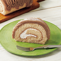 米粉の和栗モンブランロールケーキ